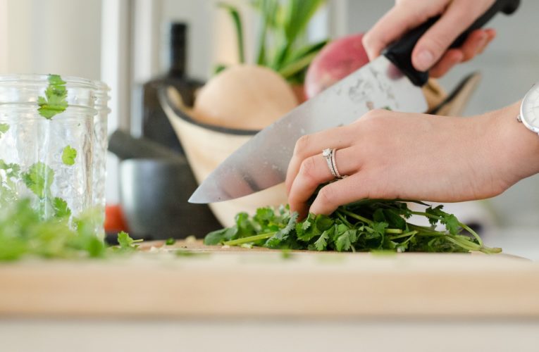 Nutrition and Mental Health: Eating to Reduce Inflammation in Lauderhill